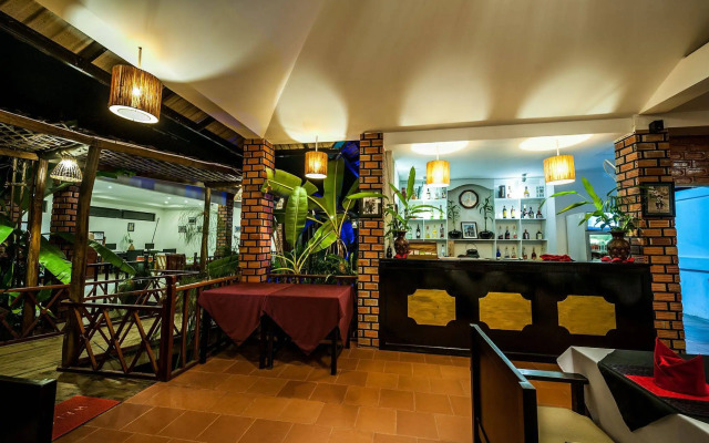 La Residence WatBo Hotel