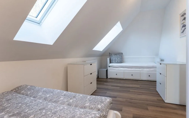 Doppelhaushalfte in Tating