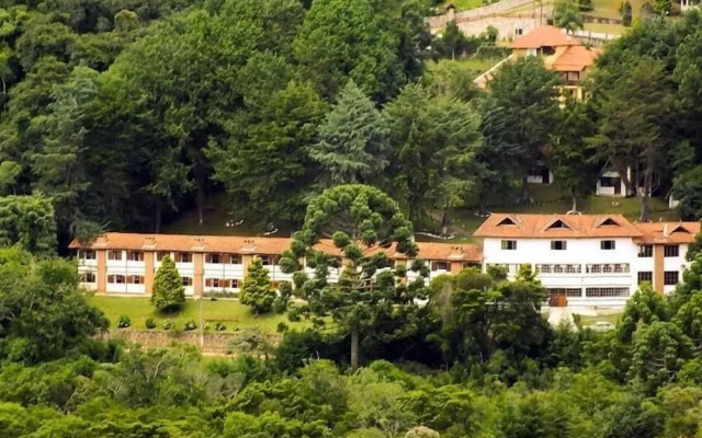 VELINN Recanto das Hortências Hotel