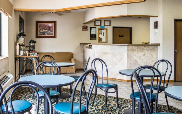 Northwest Inn and Suites- Minocqua