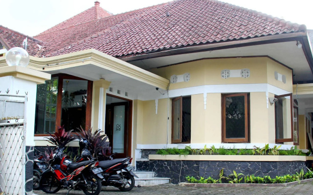 RedDoorz @ Lombok