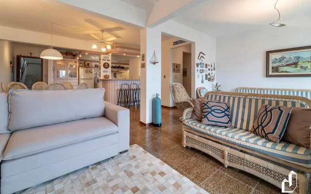 Apartamento com 02 dormitórios