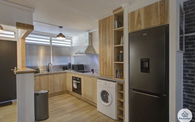 T2 Black and Wood - 45m2- 5min du centre