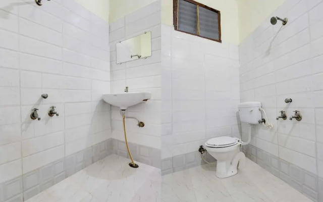 Itsy Hotels Royal Monarch