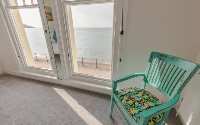 Pier View Apartment at Beach House