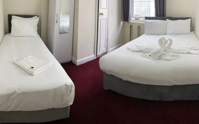 OYO Oban Victoria Hotel