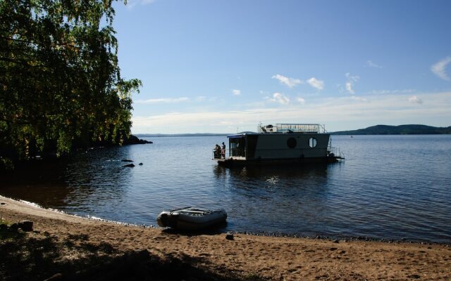 Houseboat Jyväskylä