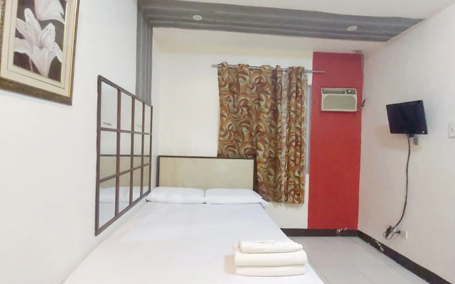 Cosmo Hotel Espana Near Ust