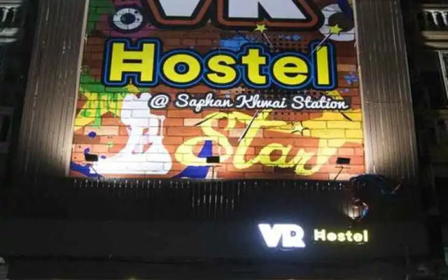 VR Hostel