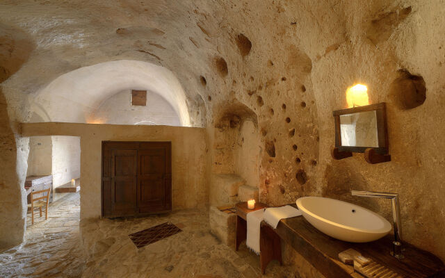 Sextantio Le Grotte Della Civita