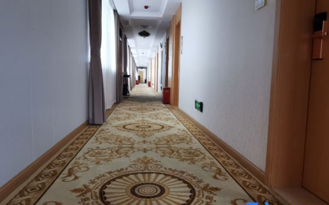 Vienna 3 Best Hotel (Shishou Zhongshan Road)