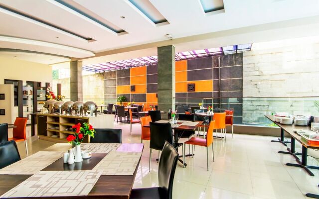 Andelir Hotel