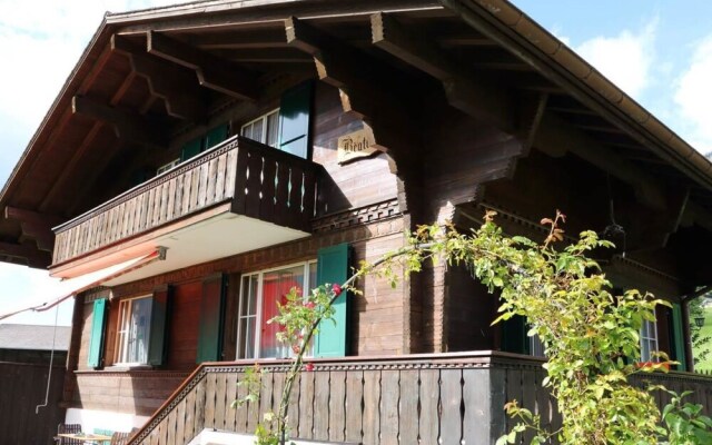 B Atrice Lenk in Lenk