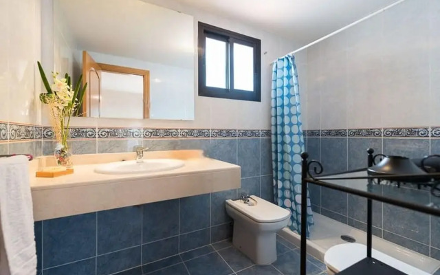 Spacious Vacation Home in Corralejo