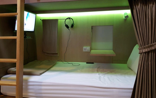 Adamaz House – Guest Rooms – Bangkok