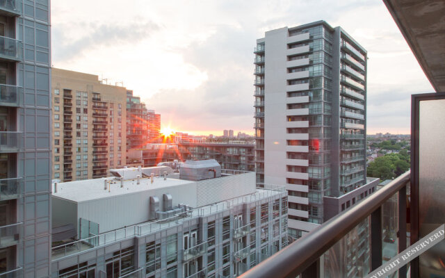 Elite Suites - Queen West Condo offered by Short Term Stays