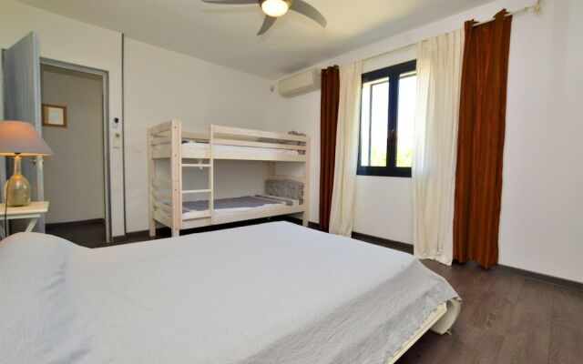 A Casa di Lou piscine jacuzzi Moriani