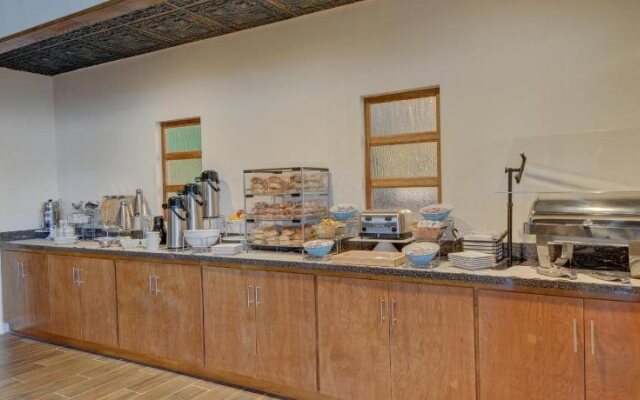 Melbourne All Suites Inn near I95