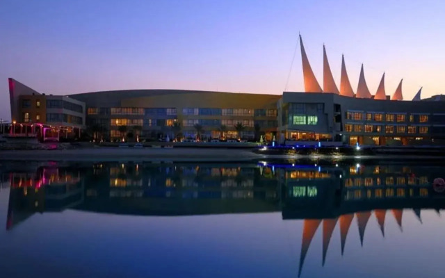 The Dragon Hotel & Resort & Sea Loft Chalets