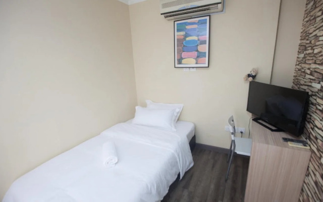Natol Homestay-LA (Tabuan Jaya)