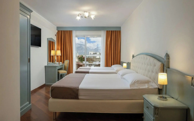 Hotel Savoy Palace - Tonelli Hotels