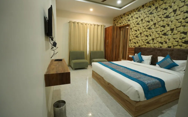 Hotel Paramount Udaipur
