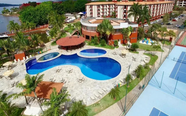 Lake Side Apart Hotel