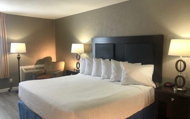 THE BRANSINN Entertainment District