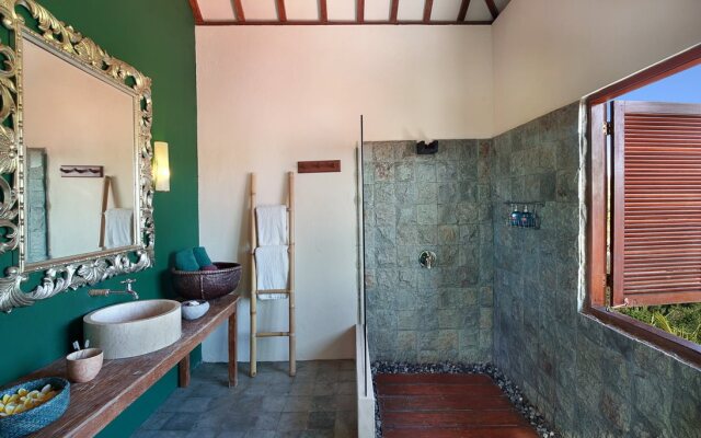 PinkCoco Uluwatu - Constant Surprises & for Cool Adults Only