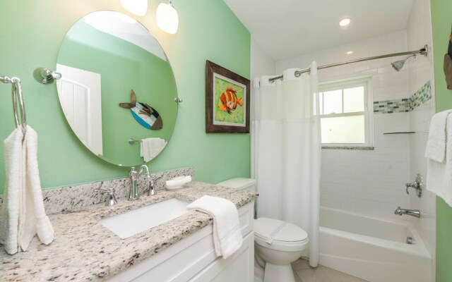 Sea Breeze by AMI Locals