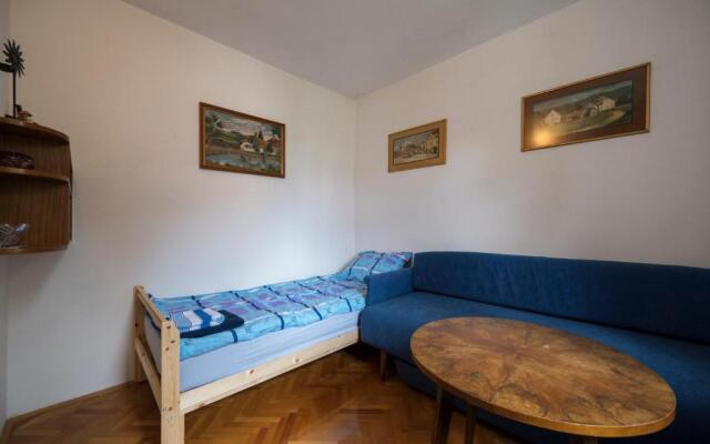 Ljubljana C17 - 5 Bedroom Private House with a Garden