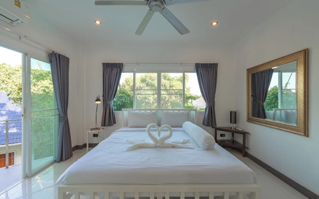 4BR With PoolTable Near Rawai Beach V161