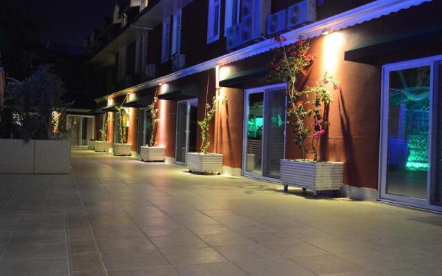 Tonoz Beach Hotel