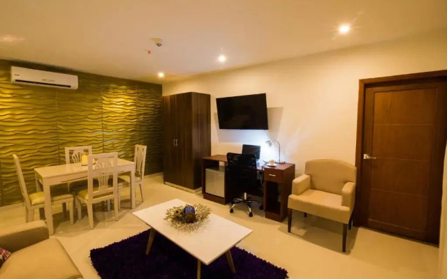 Hotel Parque Del Sol