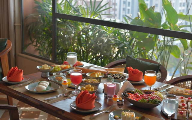 Treat Hotel Nashik City Center
