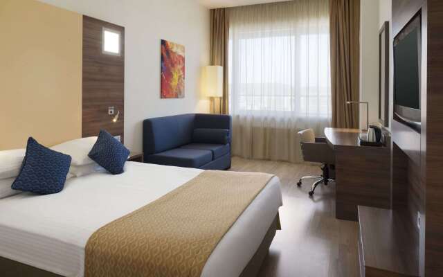 Ramada Encore by Wyndham Kyiv