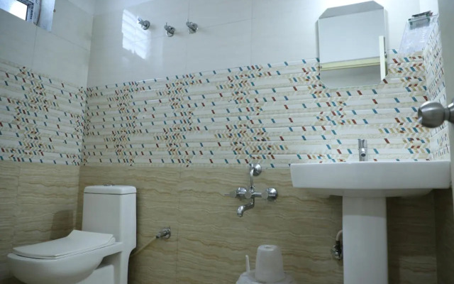 Krishna's Landmark Business Hotel