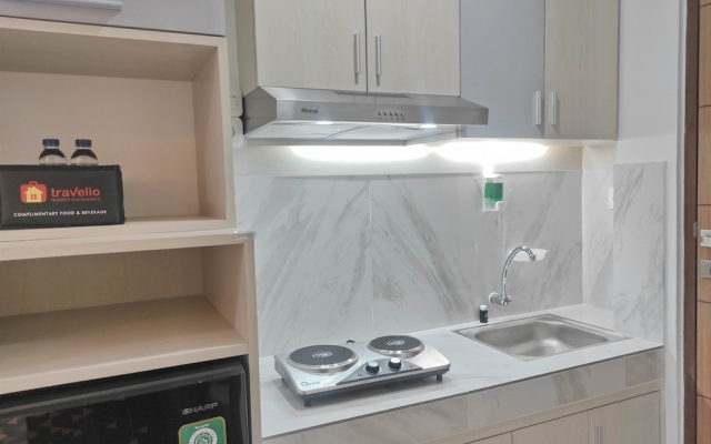Comfortable and Tidy Studio Vida View Apartment