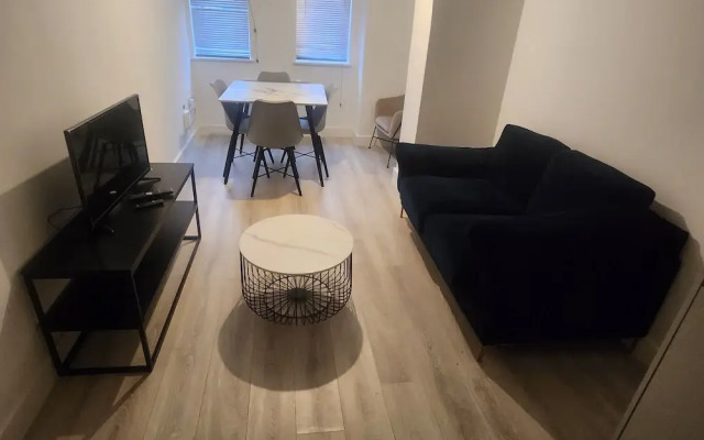 Modern & Cozy 1bed Apartment Close to City Centre