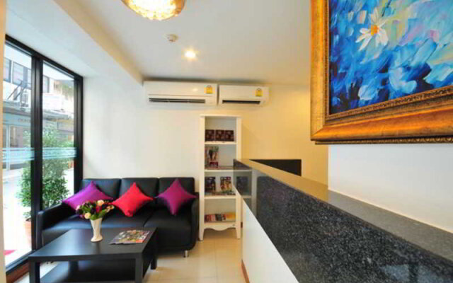 Win Long Place managed by Win Long