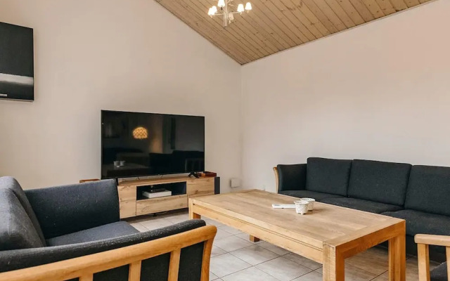 6 Person Holiday Home in Asnaes-by Traum