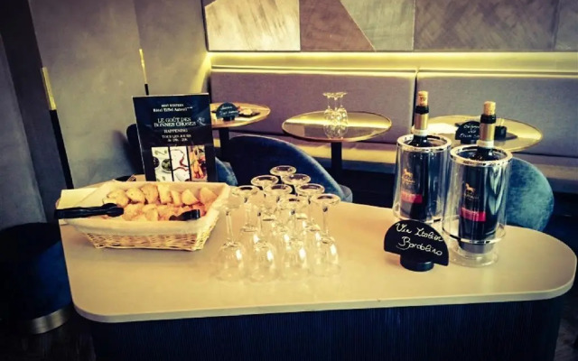 Отель OHM by HappyCulture