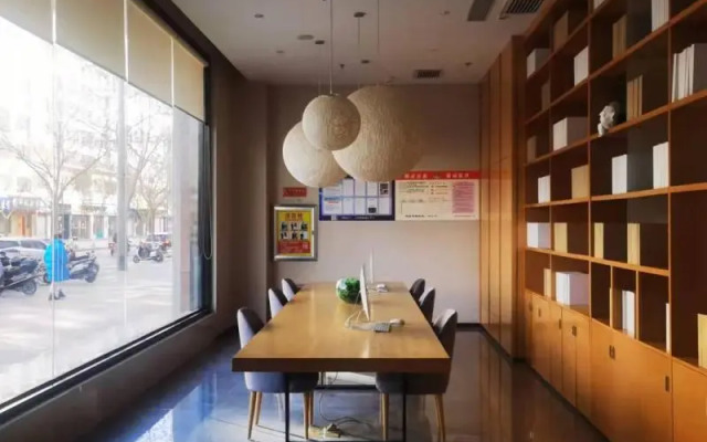 Ji Hotel (Dunhuang)