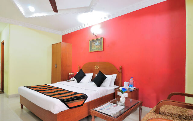 Hotel Maharaja Residency