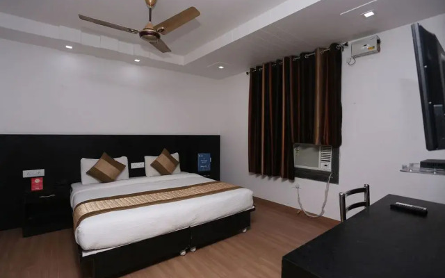 OYO 9812 Kanchan Residency