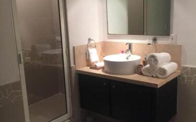 Bay View Grand Marina Condo 1004s