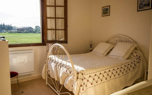 Cozy Holiday Home in Montayral With Swimming Pool