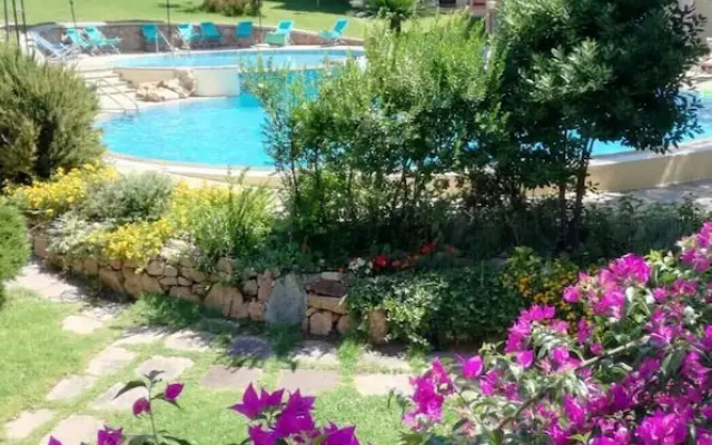 The Fantastic Residenza Badus Studio Sleeps 2 Num0828