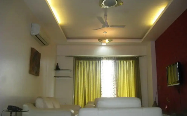 Hummingbird Apartments - Saiprasad