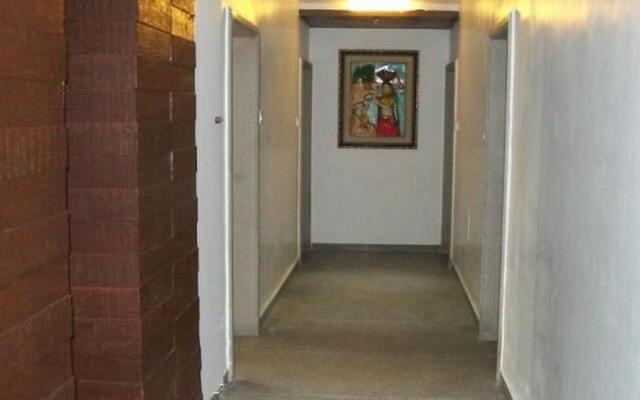 Hotel Palm View Residency